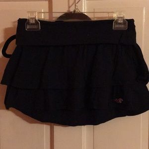 Ruffled navy mini skirt